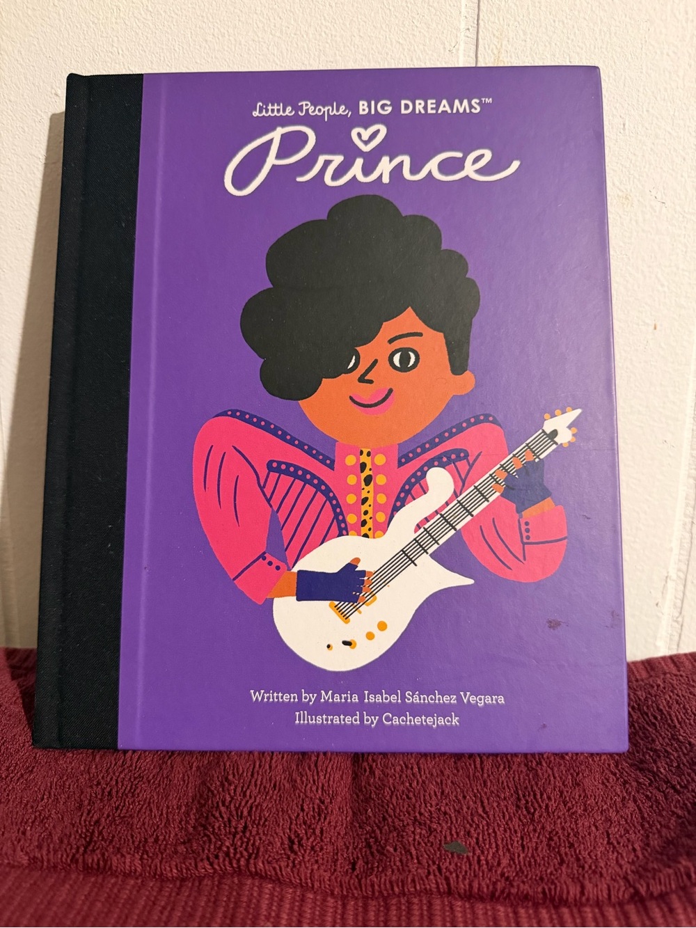 Little People, Big Dreams: Prince - Purple Hardcover Book